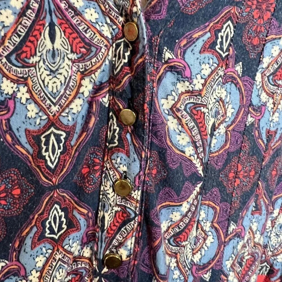 Cocomo Blouse V Neck Stretch Knit Multicolor Long Sleeves Kaleidoscope Casual - Picture 6 of 6